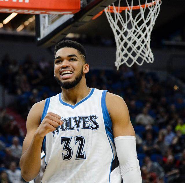 利物浦考虑 利物浦考虑